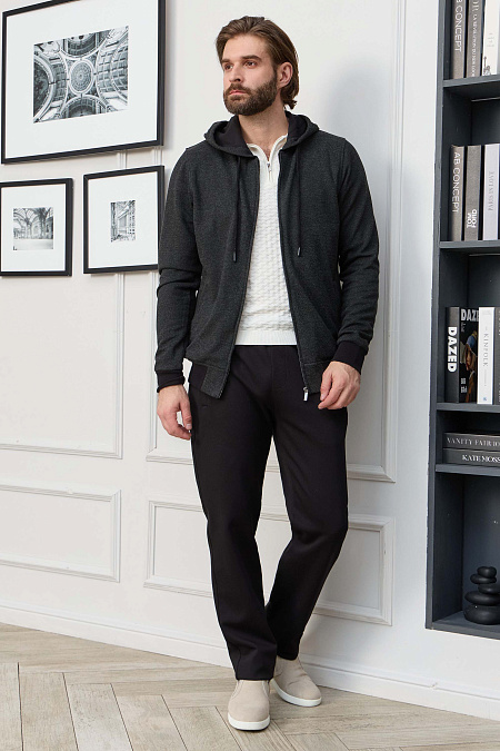 Спортивный черно-серый с v-образным орнаментом  для мужчин бренда Meucci (Италия), арт. SpSuW1024-3 - фото. Цвет:  Черный / серый . Купить в интернет-магазине https://shop.meucci.ru
