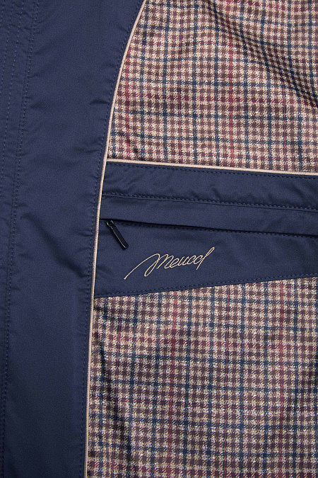 Стеганый легкий пуховик с капюшоном темно-синего цвета  для мужчин бренда Meucci (Италия), арт. 4360 - фото. Цвет: Темно-синий. Купить в интернет-магазине https://shop.meucci.ru
