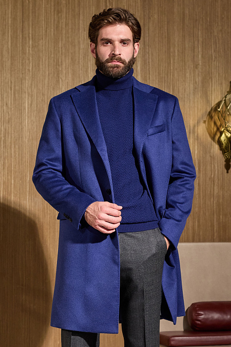 Пальто из верблюжьей шерсти синего цвета для мужчин бренда Meucci (Италия), арт. MI 5300191LP/11909 - фото. Цвет: Темно-синий. Купить в интернет-магазине https://shop.meucci.ru
