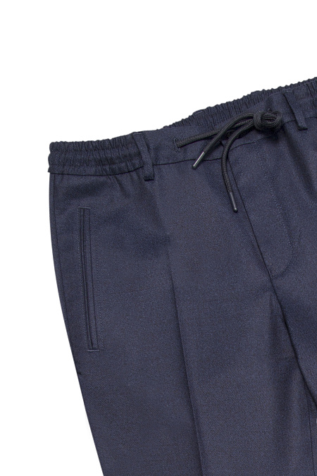 Мужские темно-синие брюки из тонкой шерсти  с эластичным поясом и кулиской  арт. SP-VB 3390 Dk.NAVY Meucci (Италия) - фото. Цвет: Синий. Купить в интернет-магазине https://shop.meucci.ru
