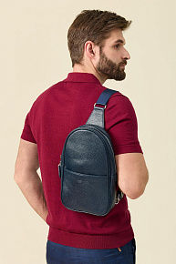 Сумка-слинг темно-синего цвета с ремнем через плечо  (О-78188 Blue)