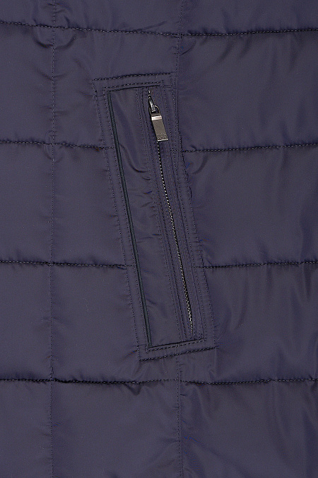 Удлиненная стеганая куртка-пальто с меховым воротником  для мужчин бренда Meucci (Италия), арт. 5870 - фото. Цвет: Темно-синий. Купить в интернет-магазине https://shop.meucci.ru
